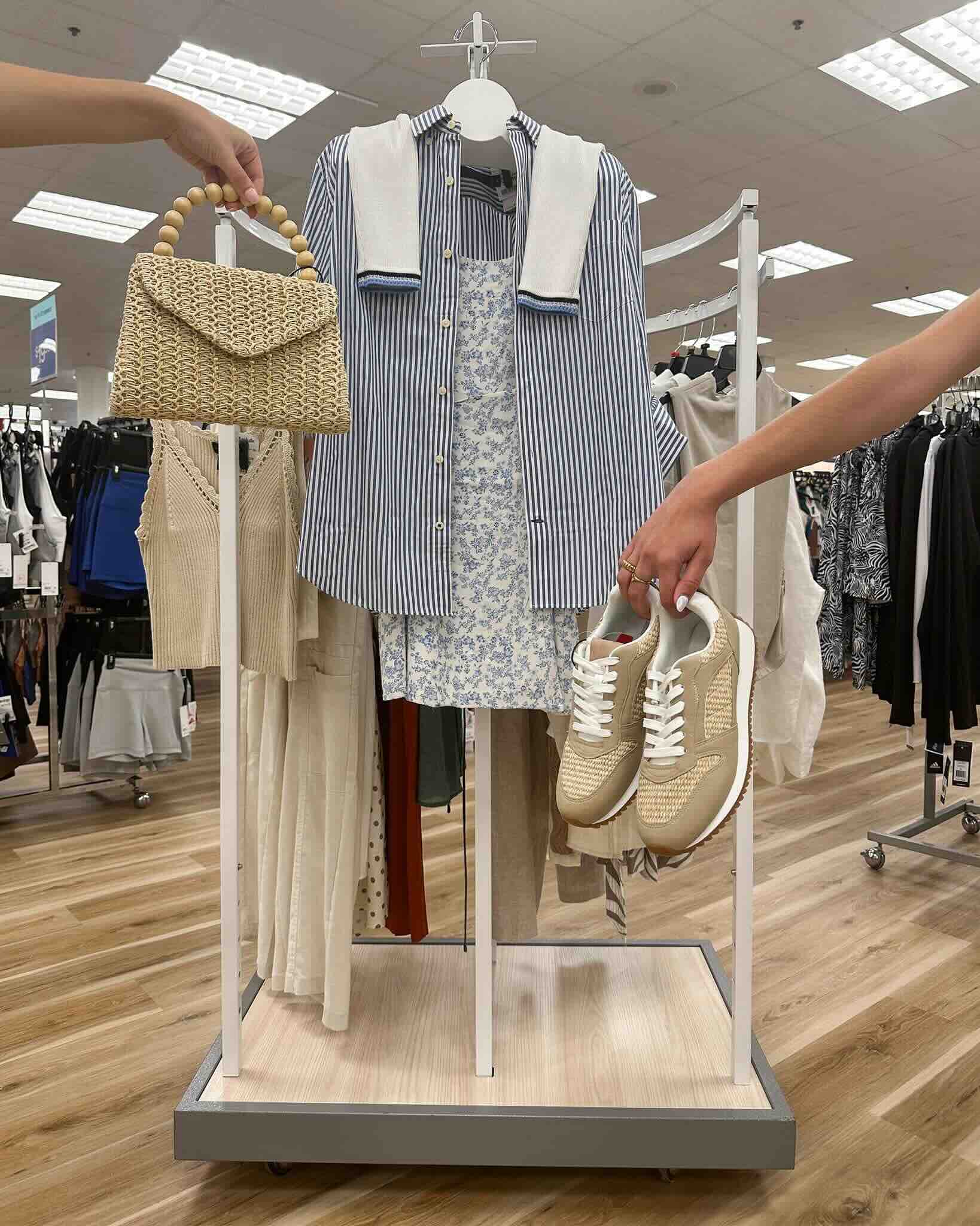 Fresh & Feminine Spring Look