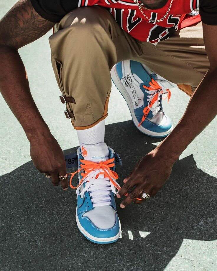 Nike x Off-White – Air Jordan 1 “UNC”